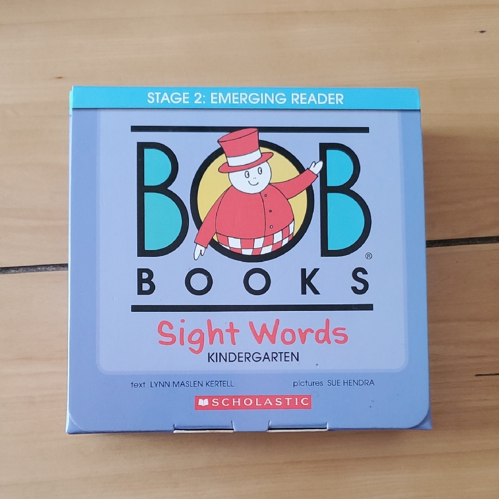 3/15 Scholastic BOB Books Sight Words Set in Blue and Red